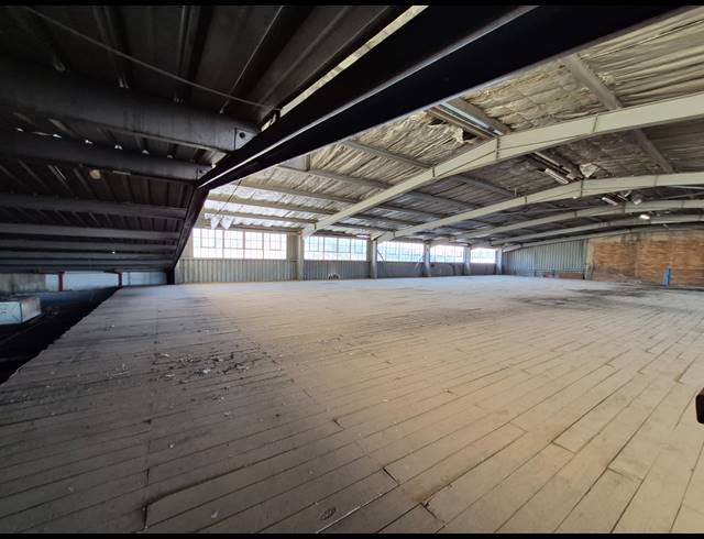 2,110M² WAREHOUSE FOR SALE IN HERIOTDALE